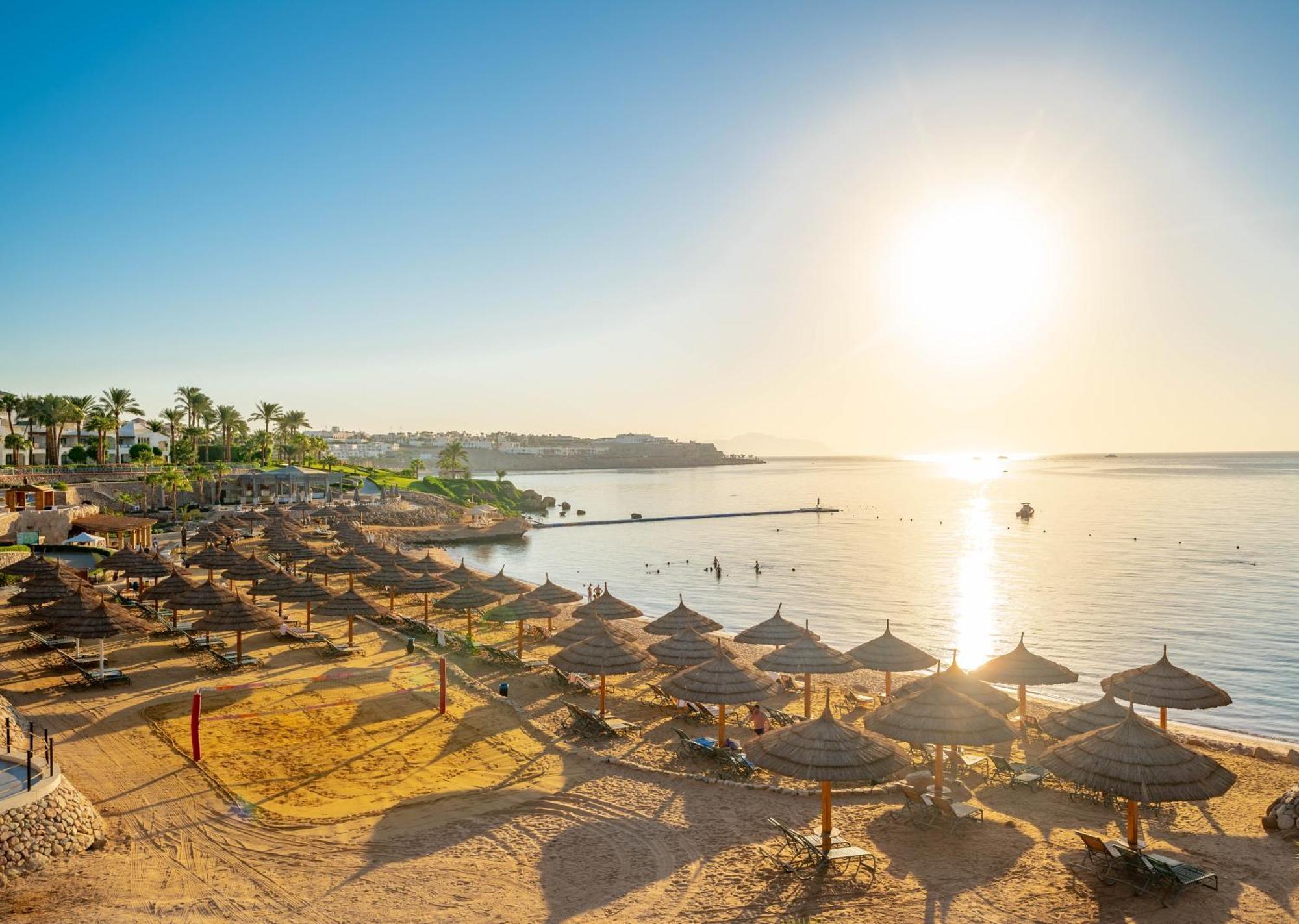 حياة ريجنسي شرم الشيخ المظهر الخارجي الصورة Sunset at the beach of Makadi Bay